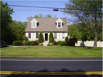  79 Longmeadow Road, Taunton, MA