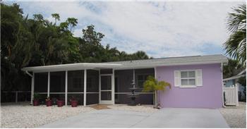  135 Avenida Veneccia, Siesta Key, FL