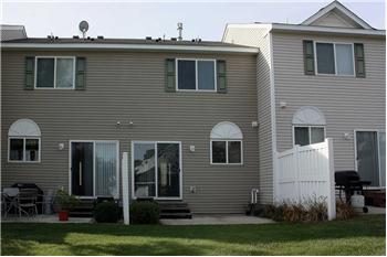  2944 Village Circle, Chanhassen, MN