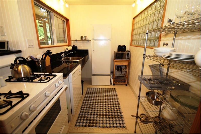 kitchen annex
