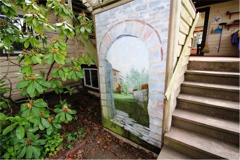 access to back deck