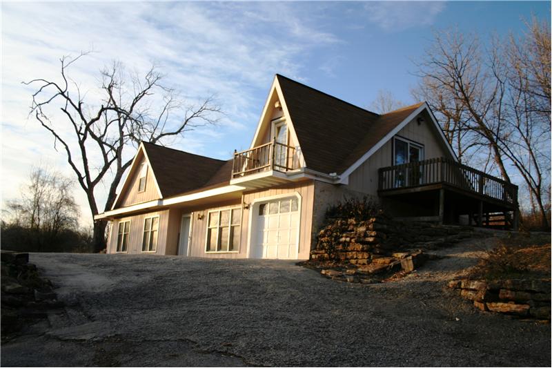 1300 NW Pryor Road, Lee's Summit, MO