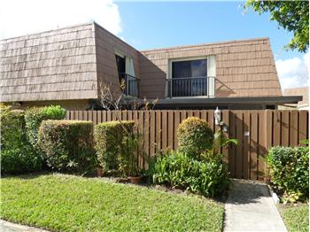  5916 SE Riverboat Drive, Stuart, FL