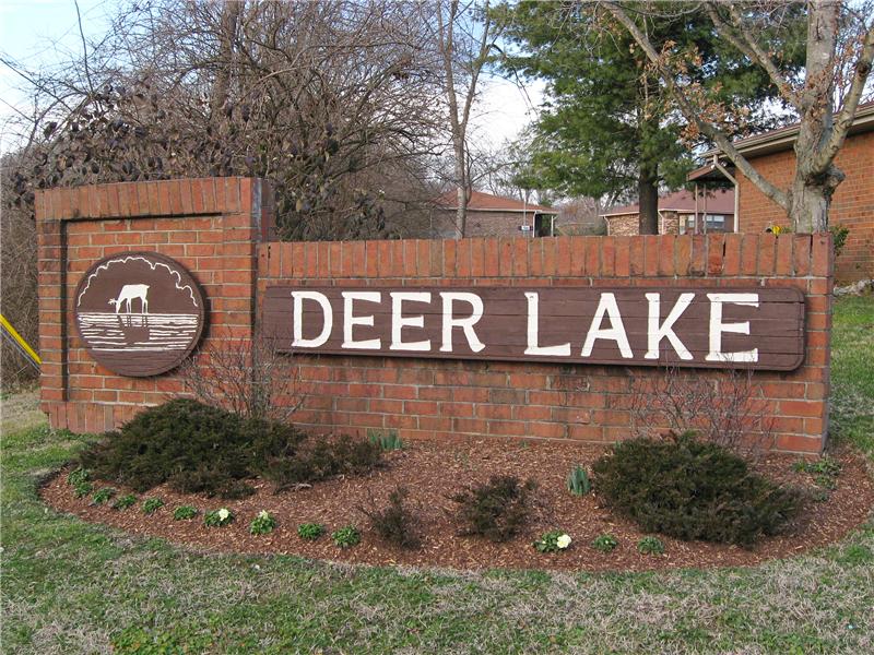 Deer Lake Dr Deer Lake Retirement Community, Nashville, TN 37221, USA