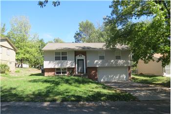  2303 Park Avenue, St Joseph, MO