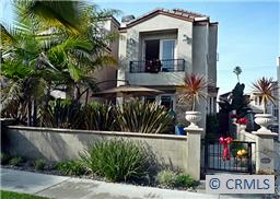  319 7th Street, Huntington Beach, CA
