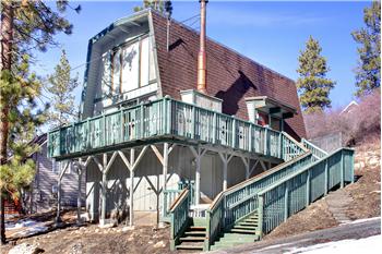  799 Edgemoor Road, Big Bear Lake, CA