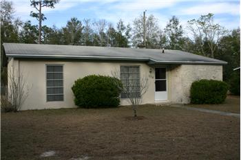  1734 Salem Dr, Chipley, FL