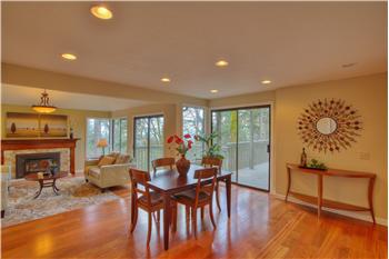  1421 212 Ave NE, Sammamish, WA