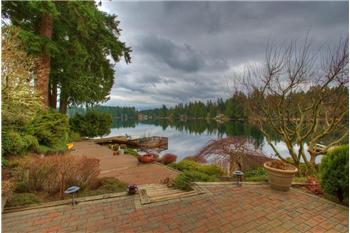  2424 215th Ave SE, Sammamish, WA