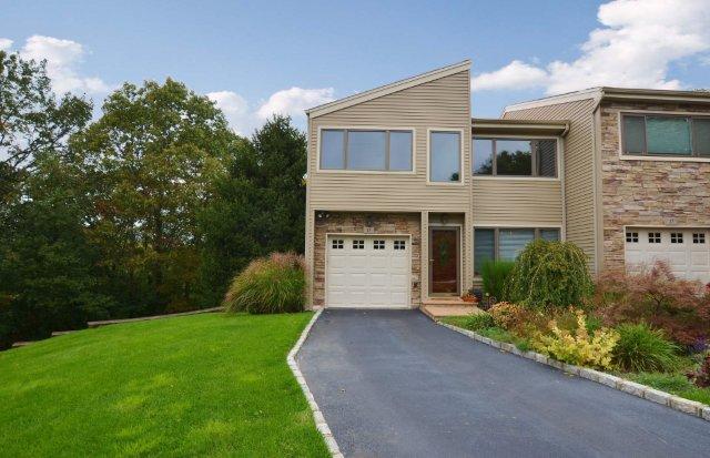 End Unit Townhouse