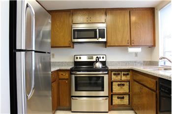 4064  Nobel Dr 202, San Diego, CA