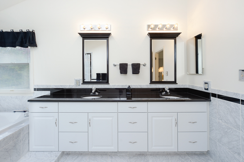 Luxurious Masth Bath