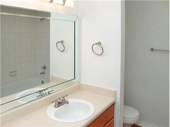  500 Santa Fe Trail, Irving, TX