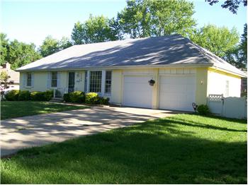  9304 E 82nd Terrace, Raytown, MO