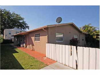  2124 GARFIELD, HOLLYWOOD, FL