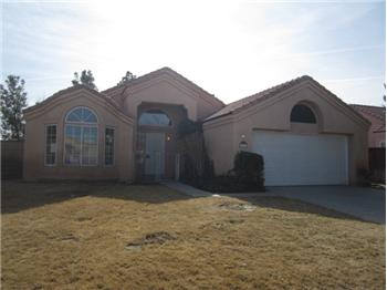  1400 Ridgecrest Ct, Rosamond, CA